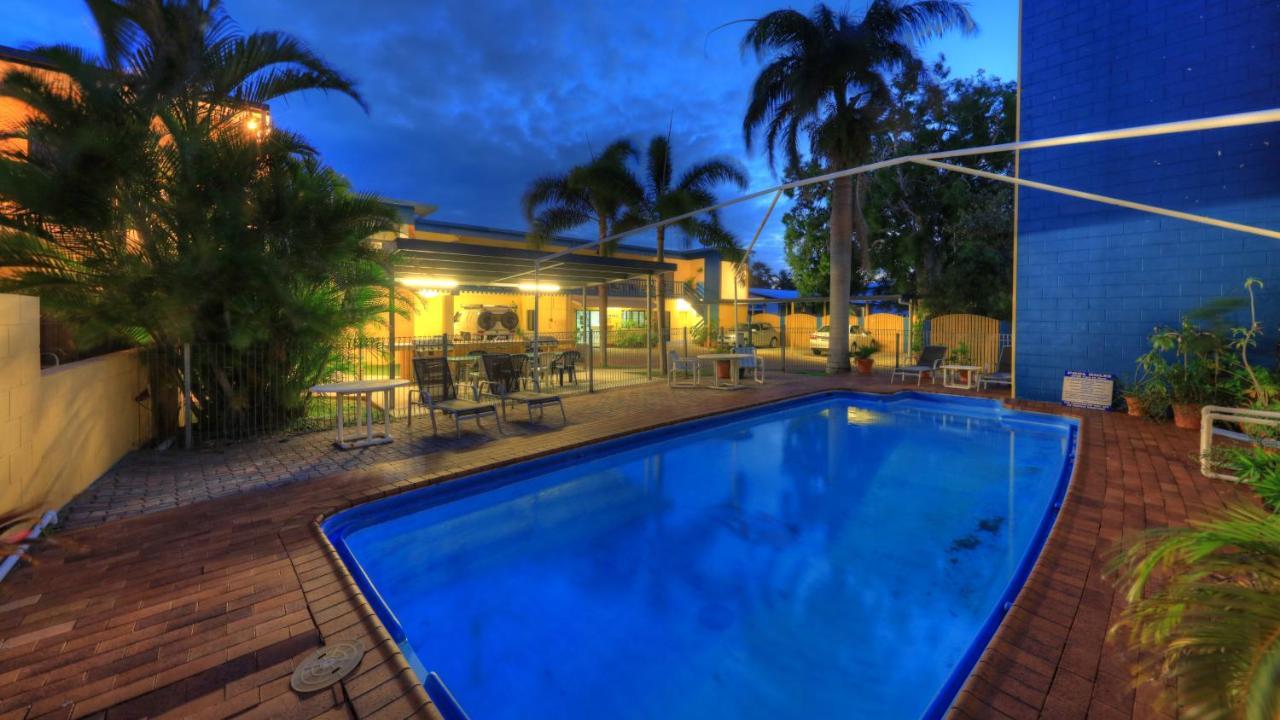 Sky View Units Bowen Aparthotel Exterior photo